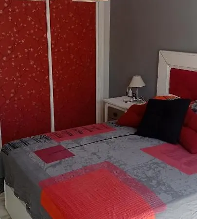 Quarto em Acomodações Particulares Sunny And Cozy