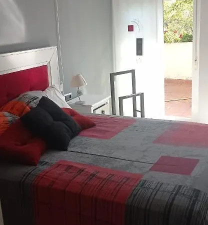 Quarto em Acomodações Particulares Sunny And Cozy *